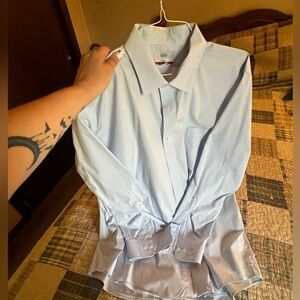 Croft & Barrow Light Blue Classic Fit Button Up Dress Shirt